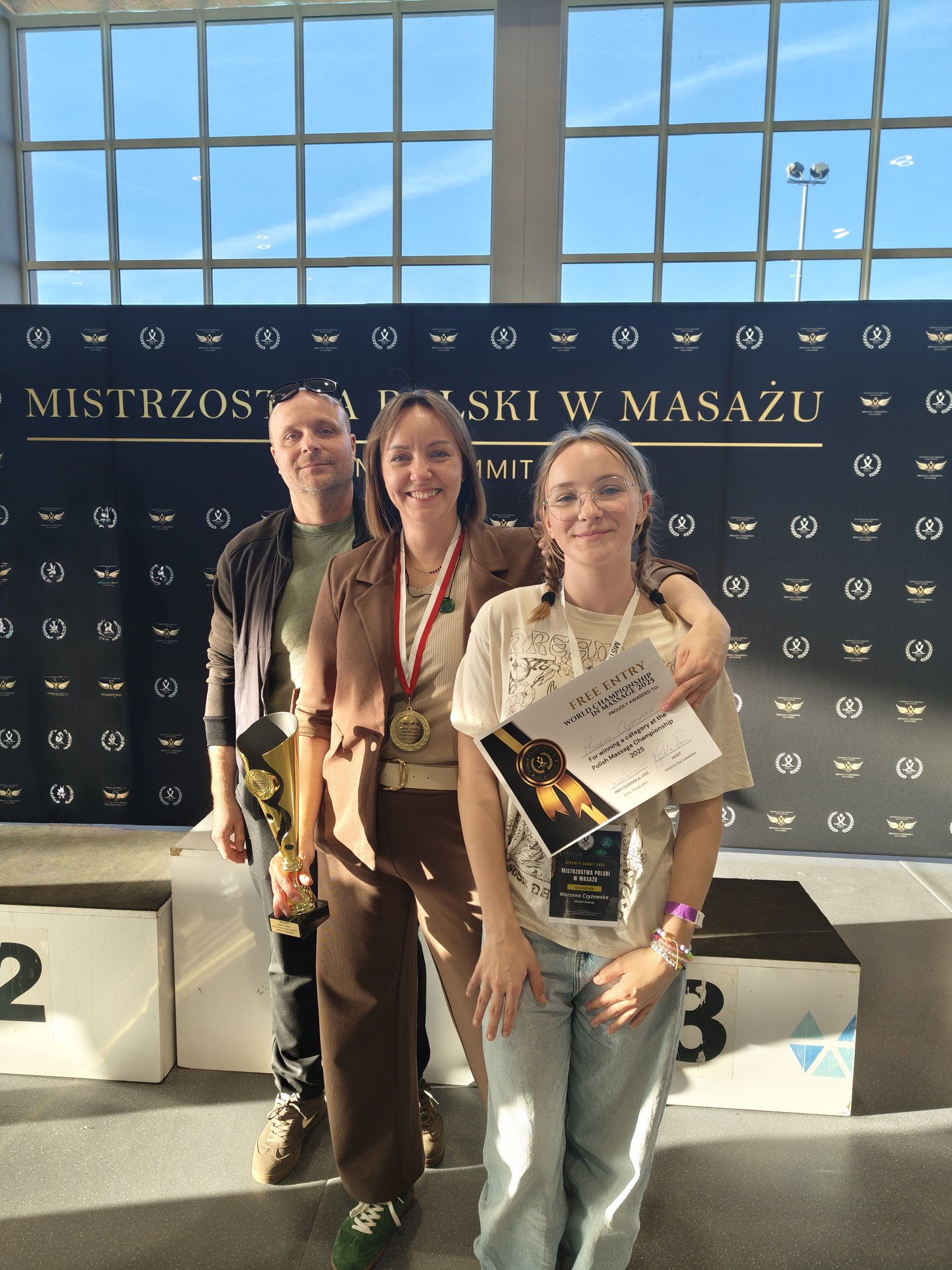 kolejny-sukces-jeleniogorskiej-masazystki-132966