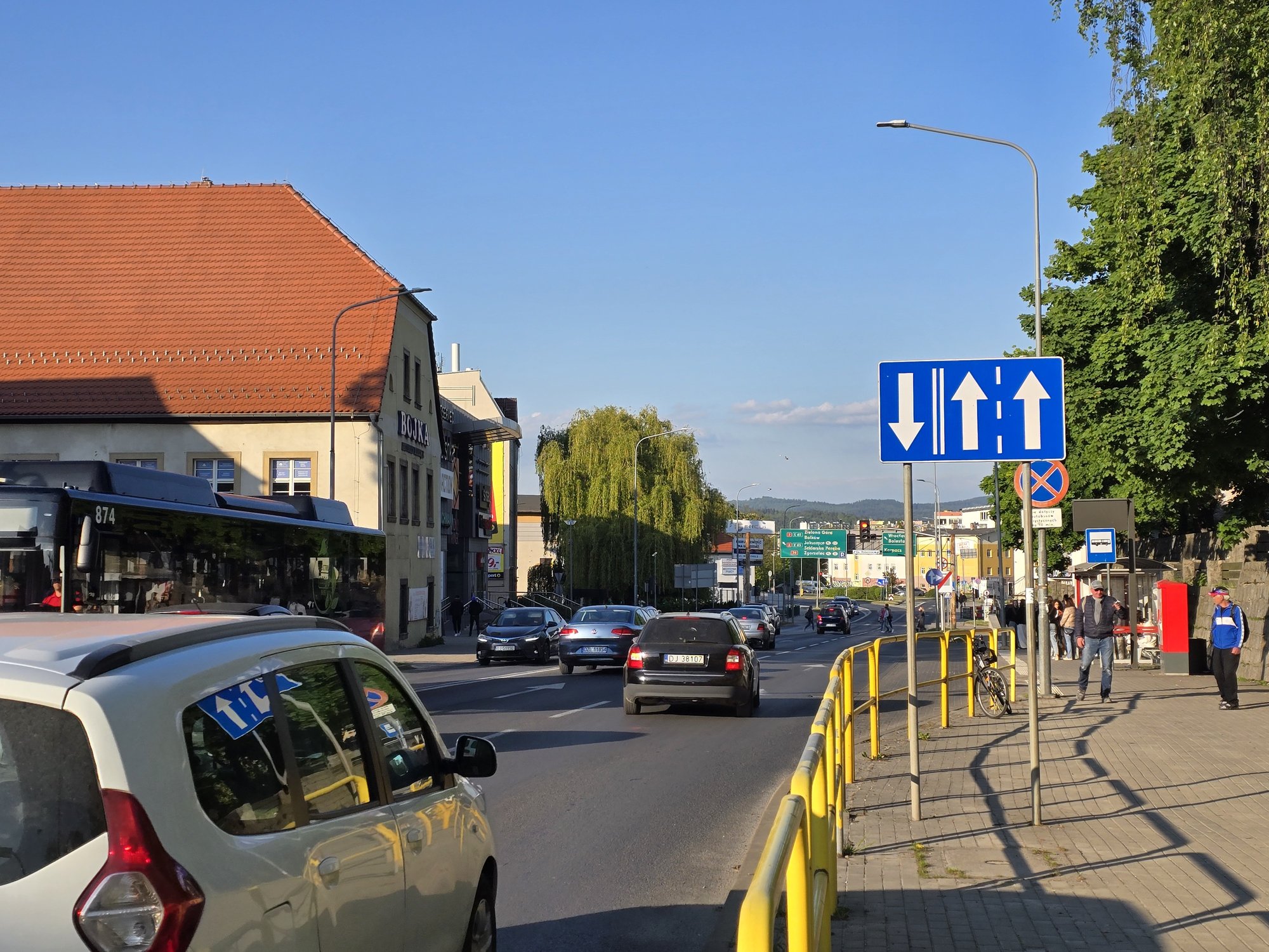 podwale-miejsce-odpoczynku-pamieci-i-posikow-132972