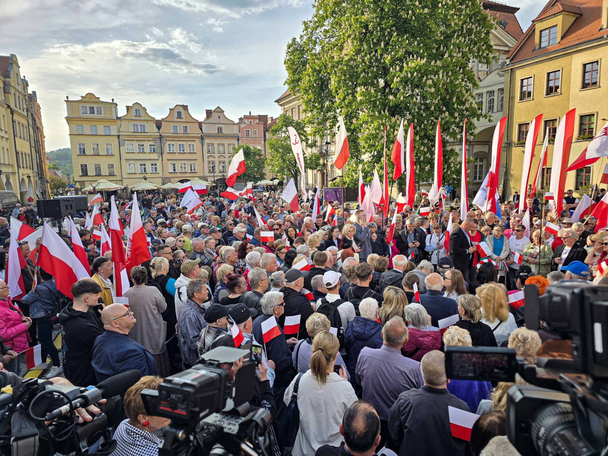 karol-nawrocki-w-jeleniej-gorze-133044
