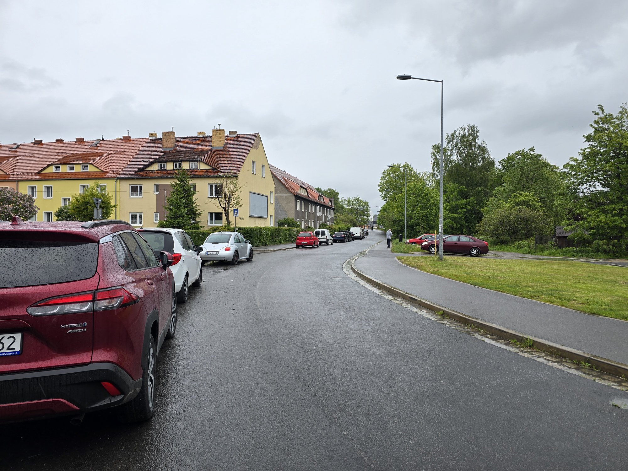 osiedle-robotnicze-w-jeleniej-gorze-niby-w-centrum-a-jednak-z-boku-133060