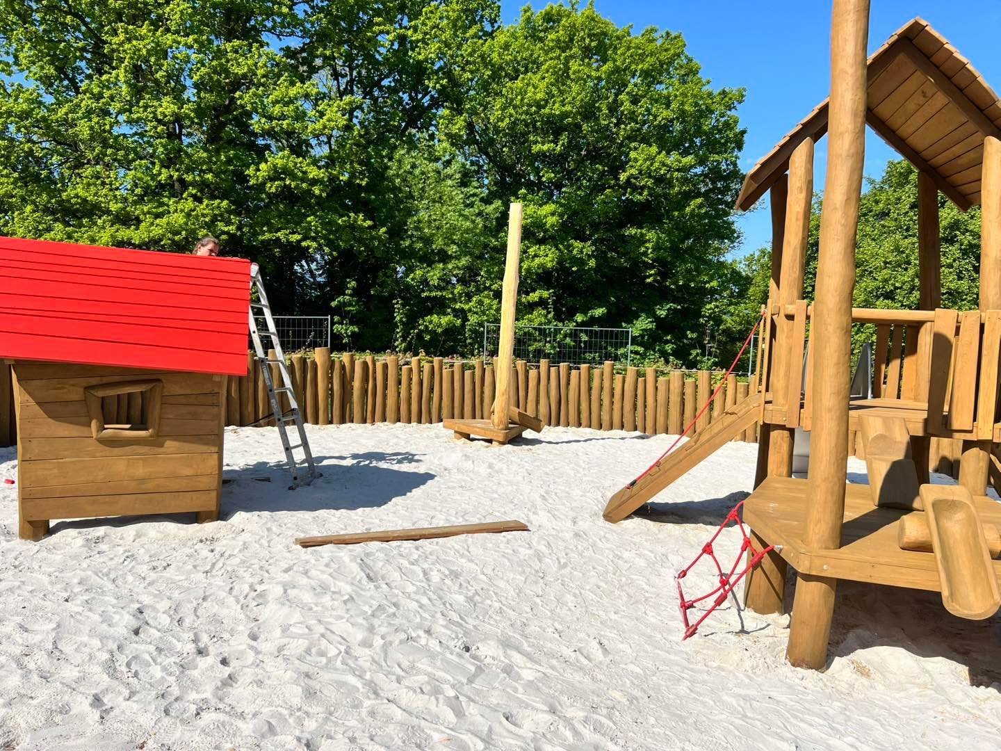 plac-zabaw-w-parku-kosciuszki-na-dzien-dziecka-133078