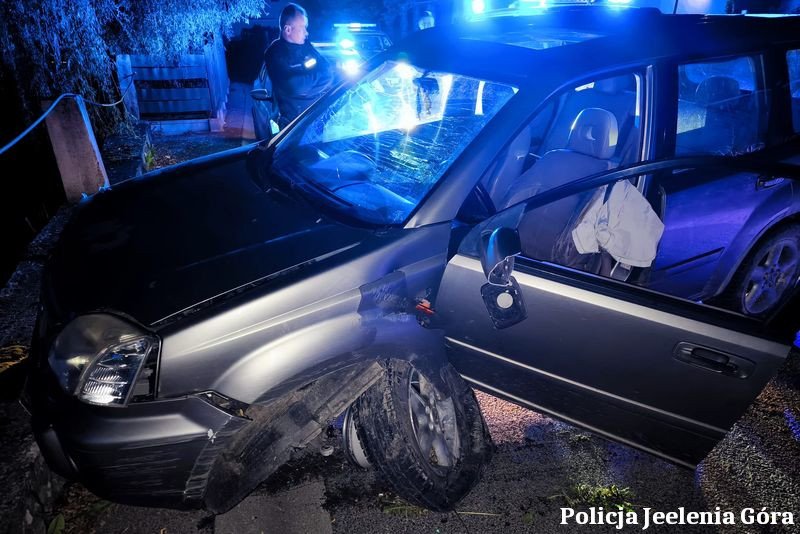 pijany-ucieka-przed-policja-133324
