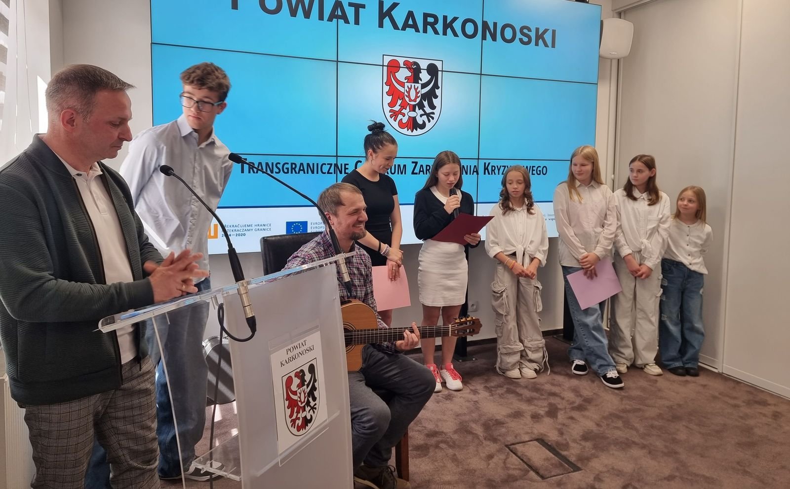 podziekowania-dla-starostwa-od-dzieci-133330