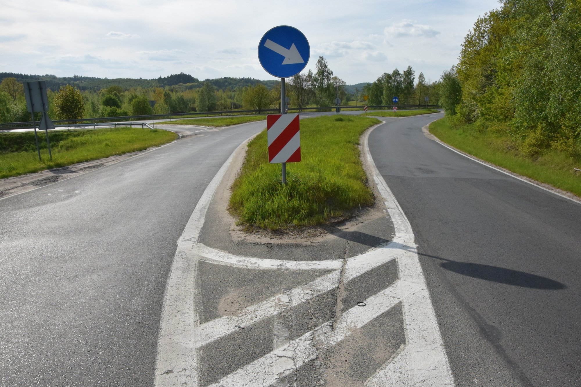 nowe-rondo-na-drodze-do-karpacza-podpisano-umowe-133475