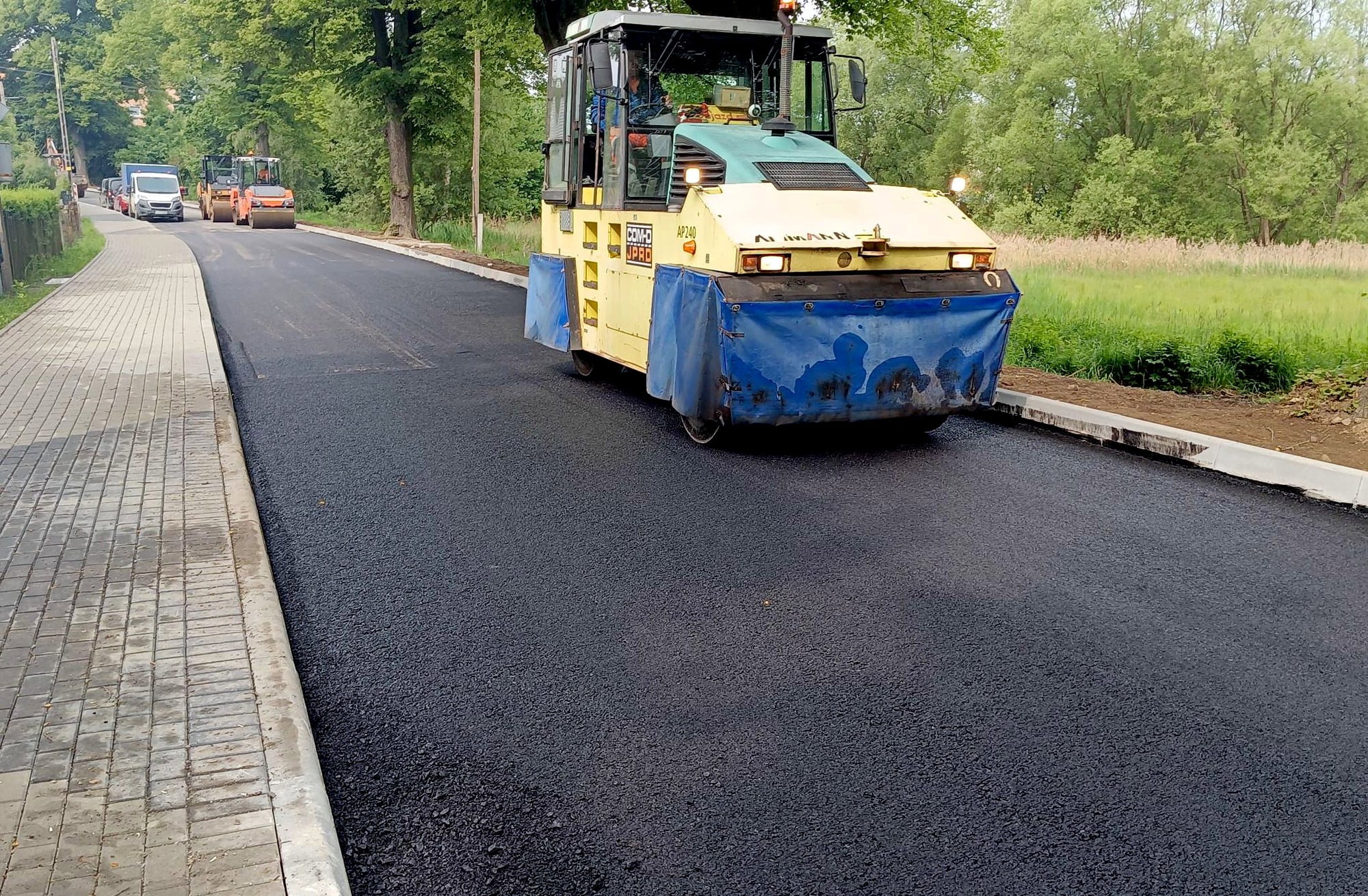kada-nowy-dywanik-na-drodze-powiatowej-133498