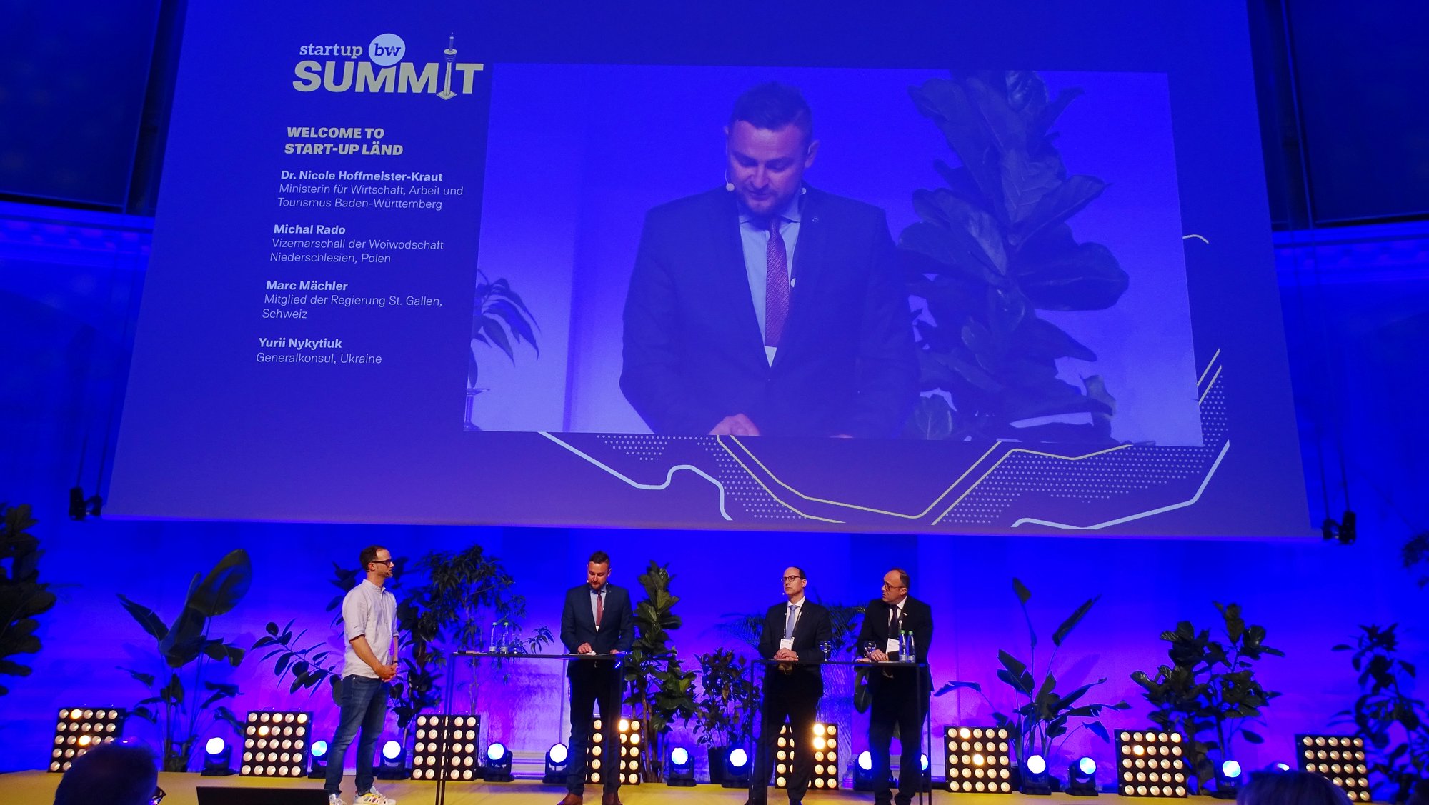 delegacja-dolnego-slaska-na-startup-bw-summit-2025-133519