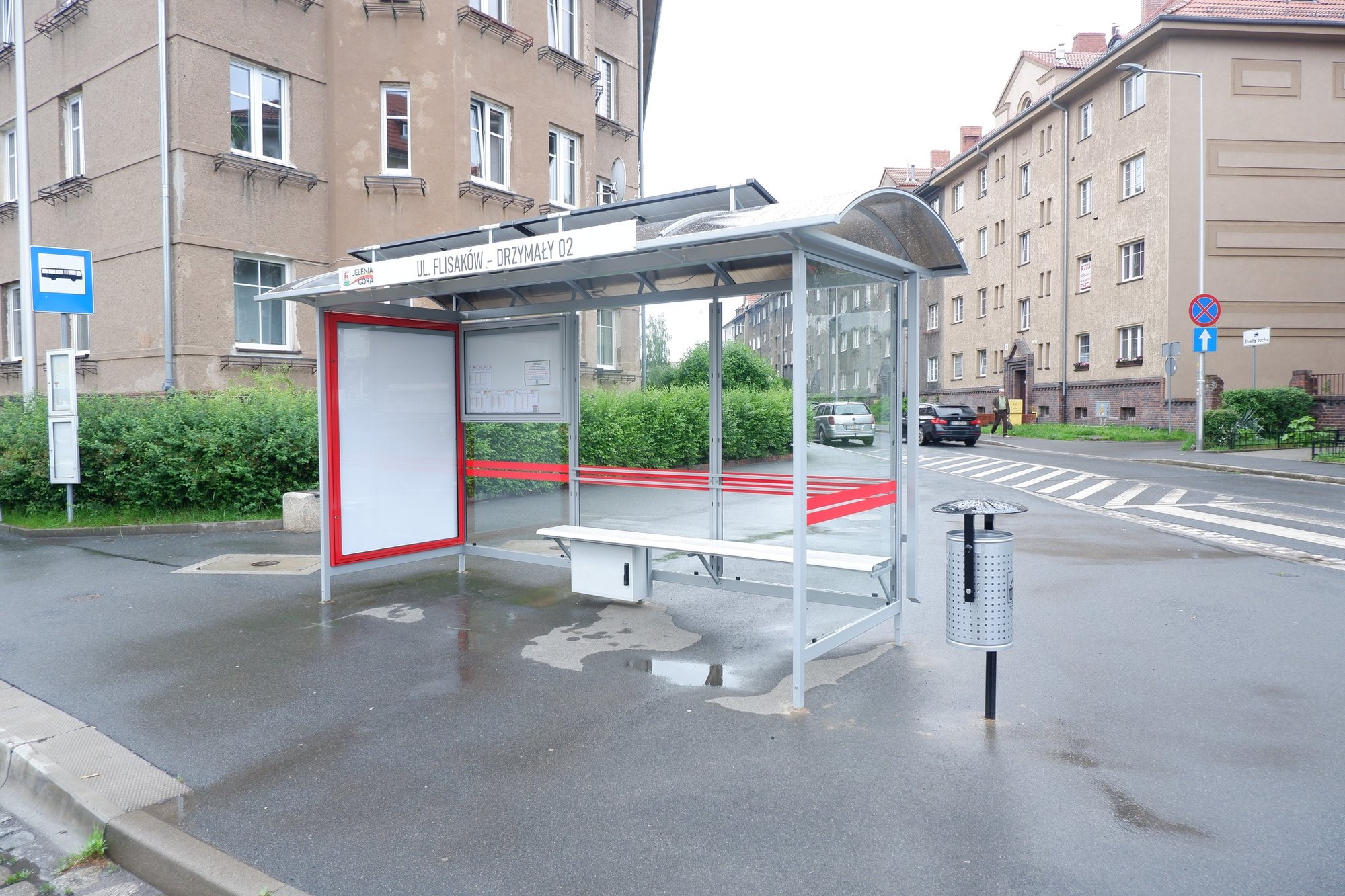 nowe-solarne-wiaty-przystankowe-133521