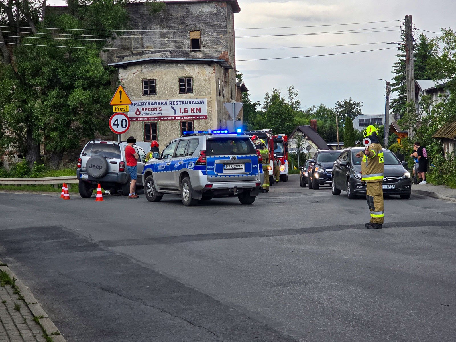 zderzenie-na-skrzyzowaniu-w-mikowie-133554