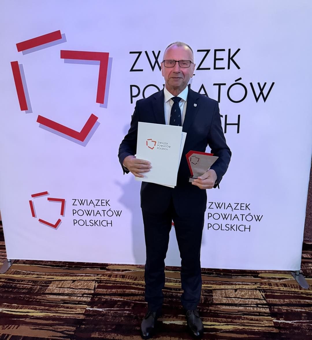 jelenia-gora-z-nagroda-od-zwiazku-powiatow-133692