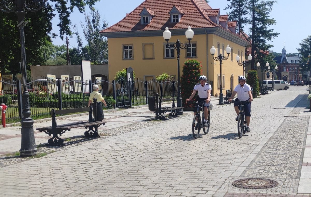 straznicy-miejscy-wsiedli-na-rowery-133714