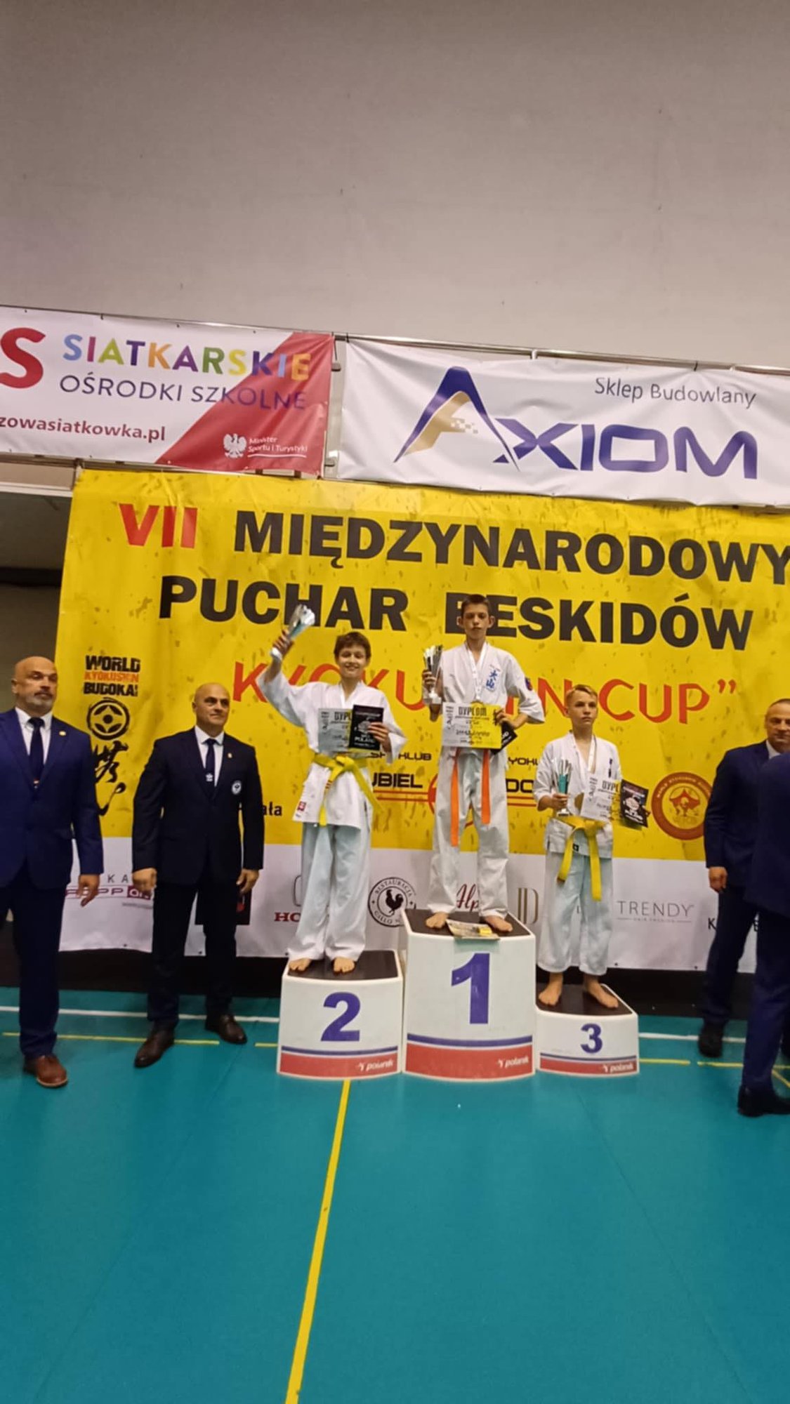 osiem-krazkow-podczas-miedzynarodowych-zawodow-133747