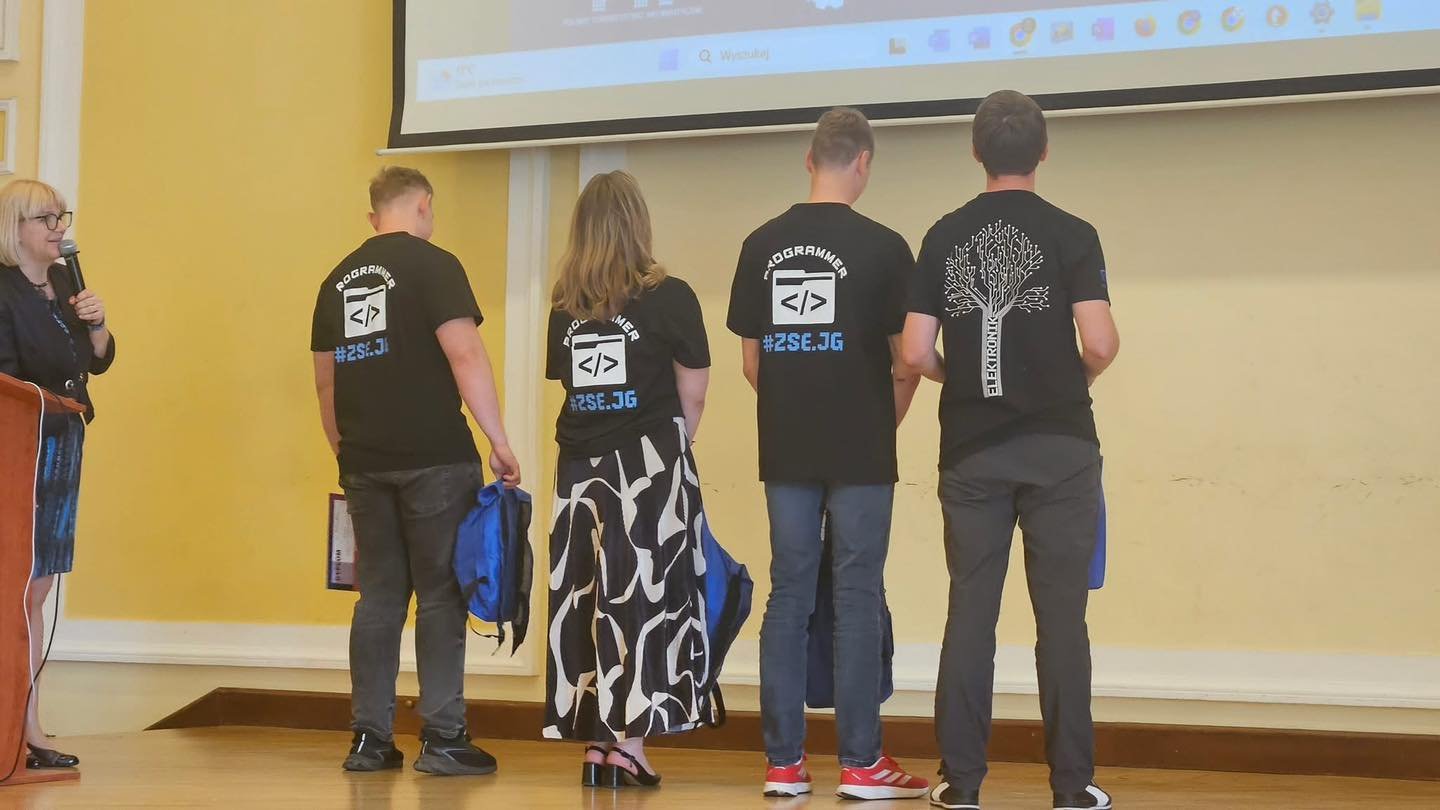 sukces-jeleniogorskich-uczniow-w-warszawie-133776