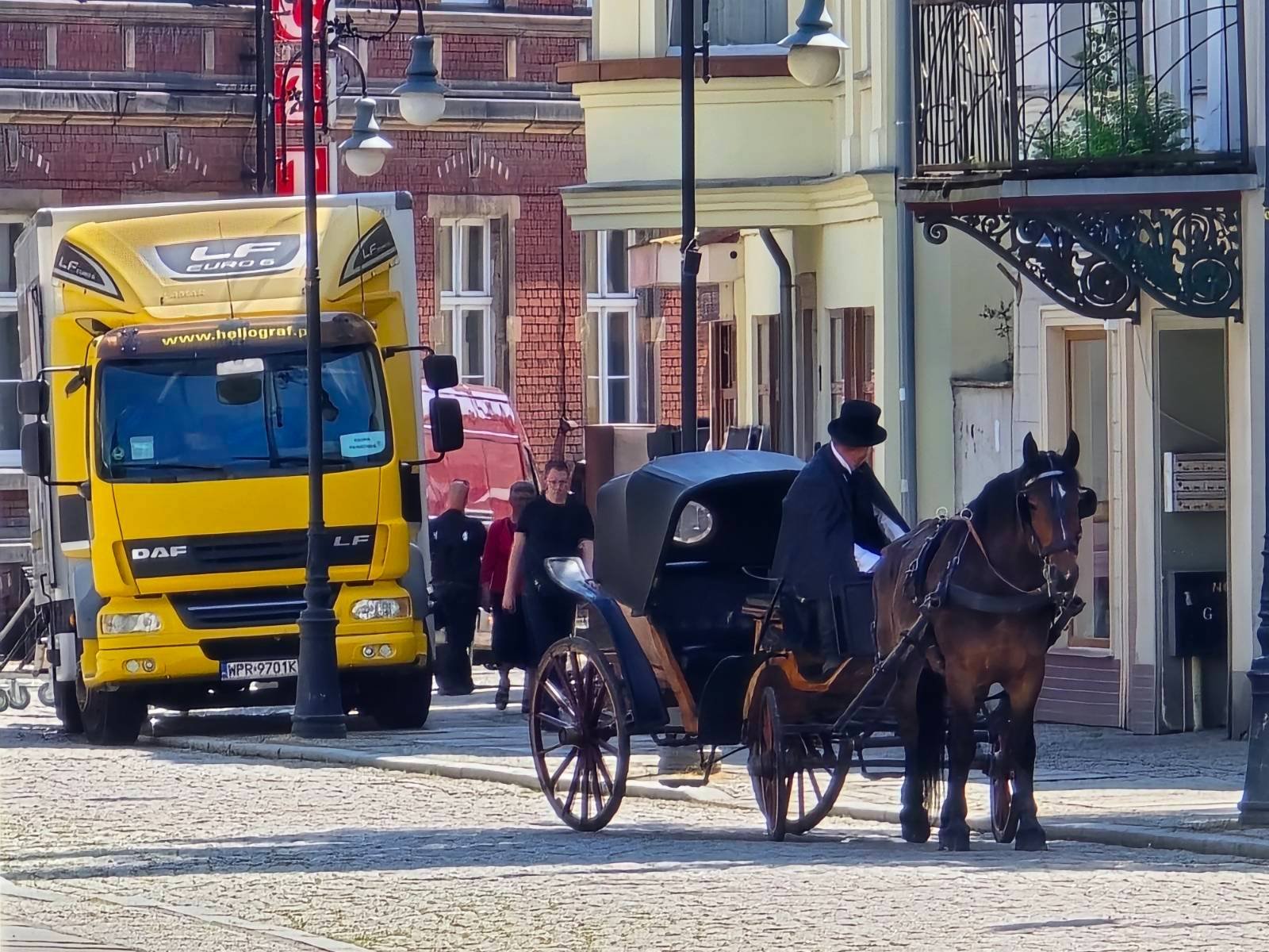 utrudnienia-w-cieplicach-przez-plan-filmowy-133848