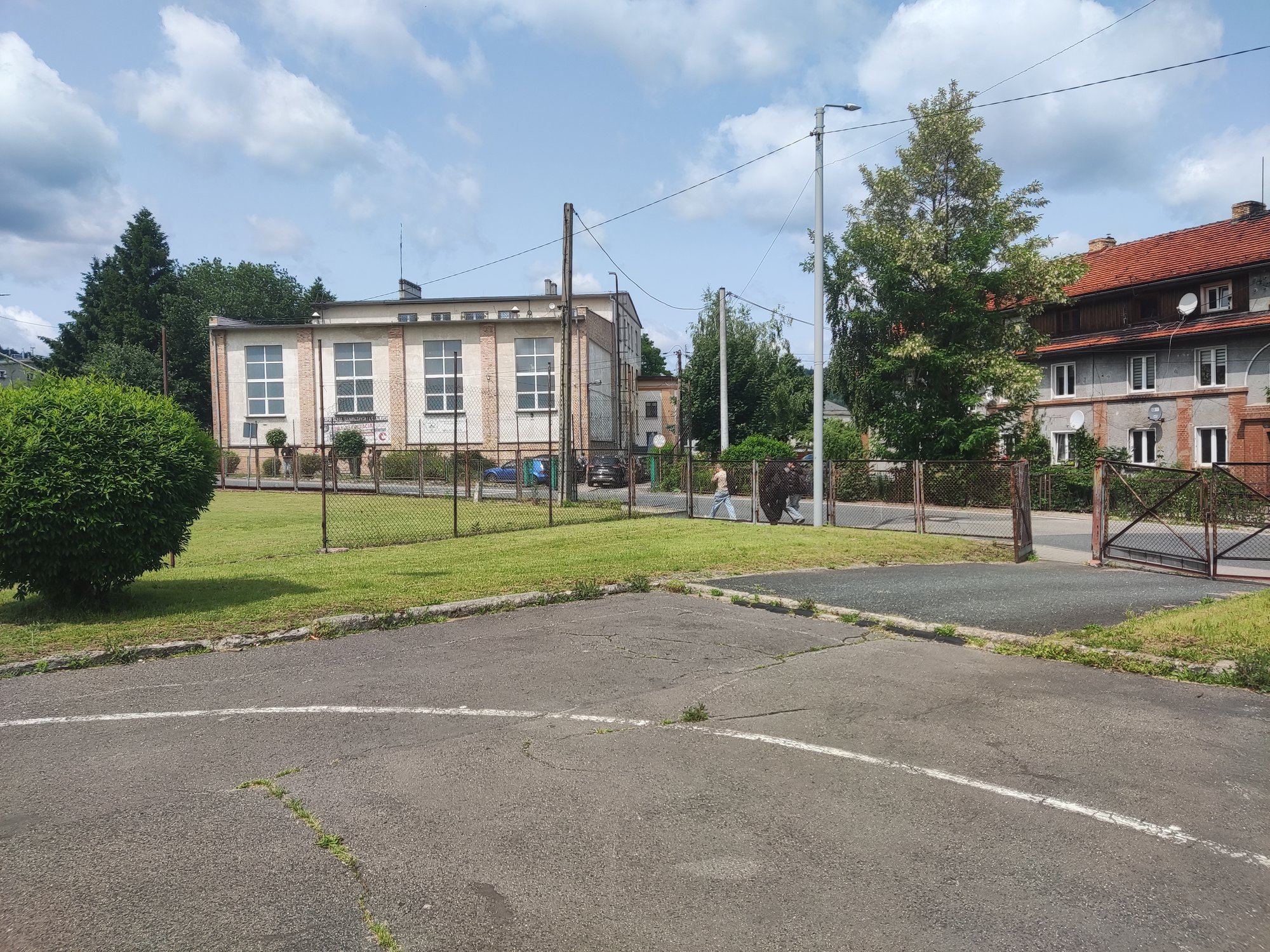 boisko-odbuduja-bedzie-lepsze-niz-wczesniej-133896