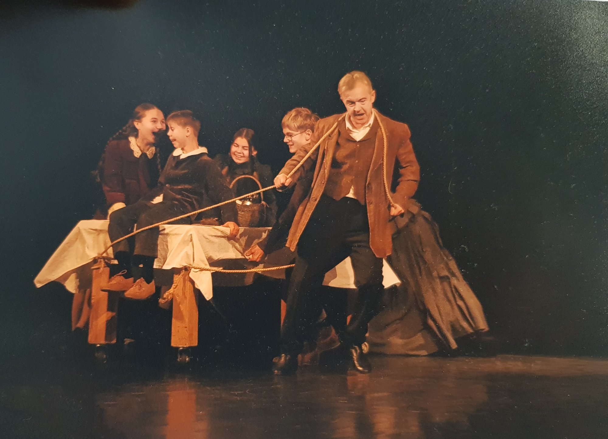poznali-kulisy-teatru-norwida-133905