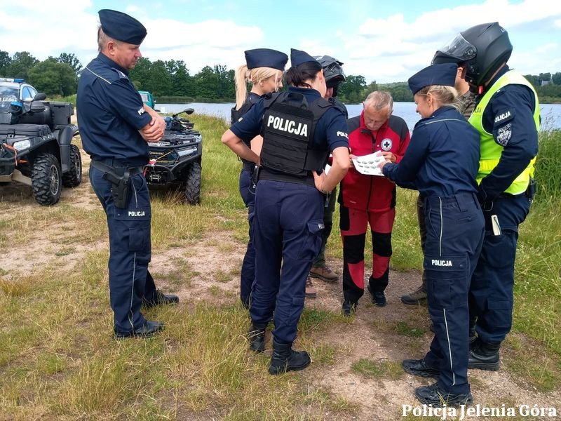 dziaania-policji-nad-zwirownia-133911