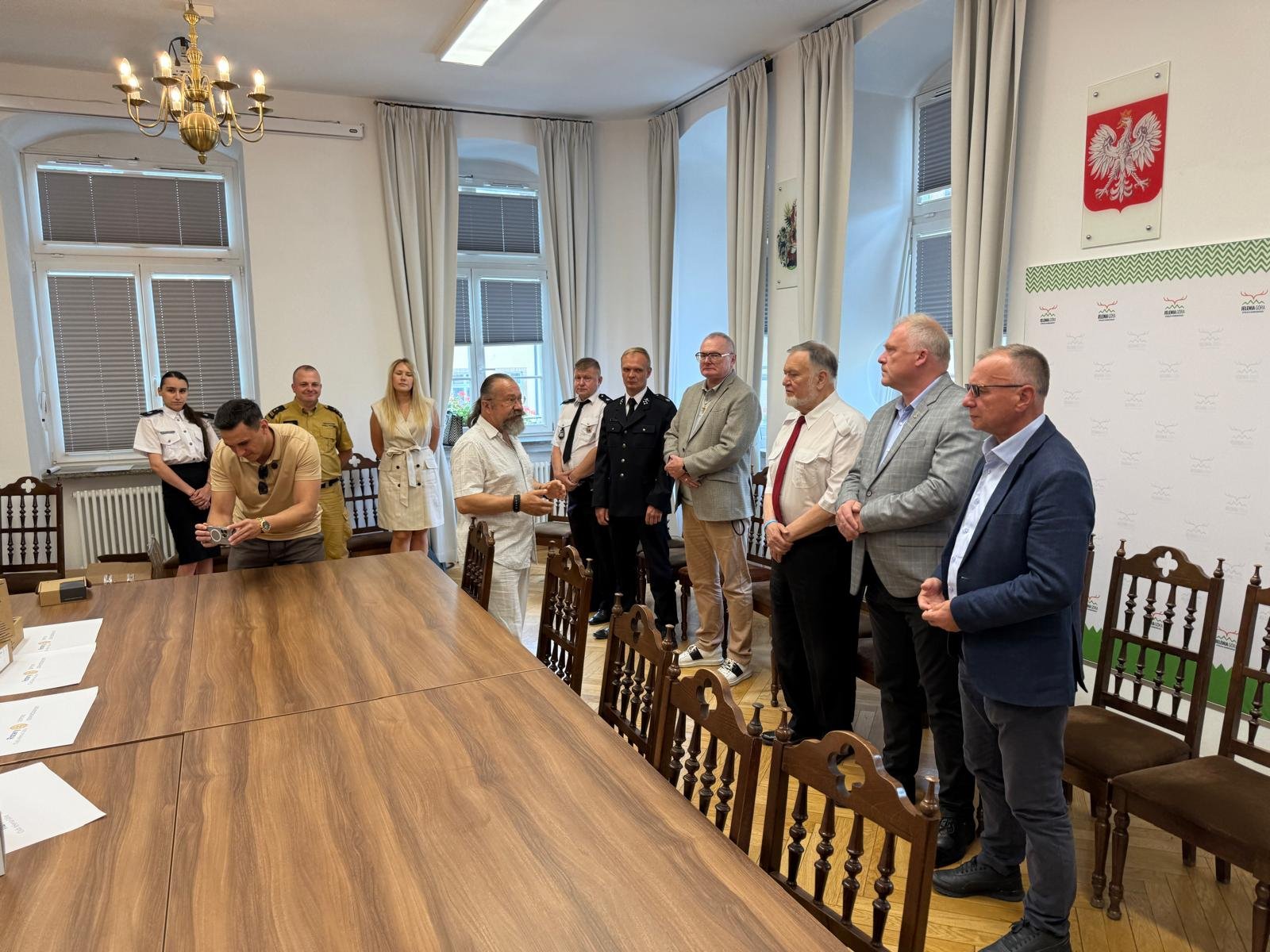 rotary-przekazuje-sprzet-osp-jelenia-gora-133943