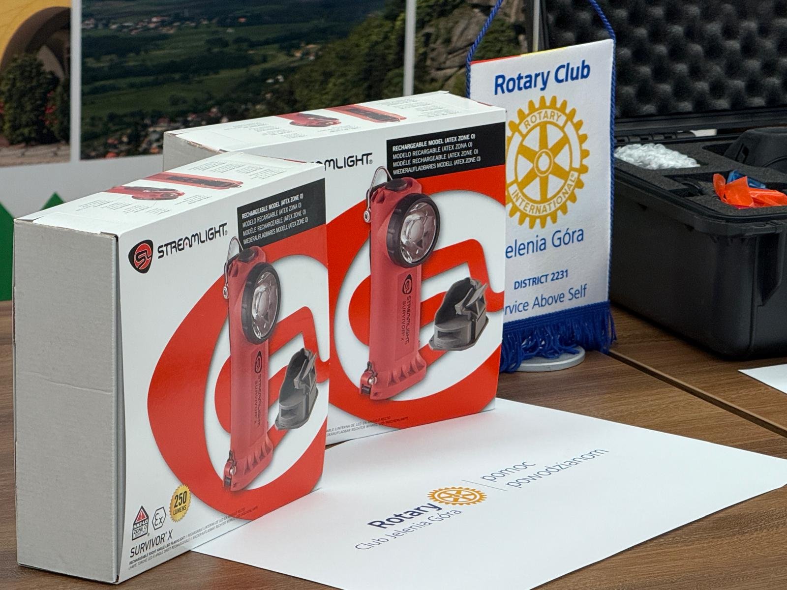 rotary-przekazuje-sprzet-osp-jelenia-gora-133943