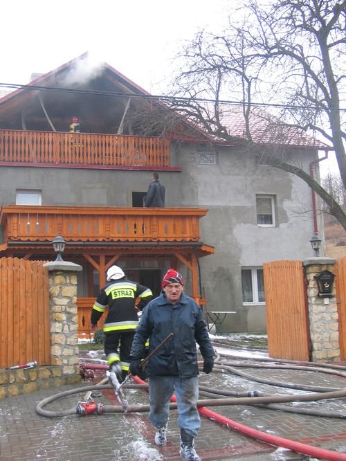ponie-dom-w-czernicy-13397