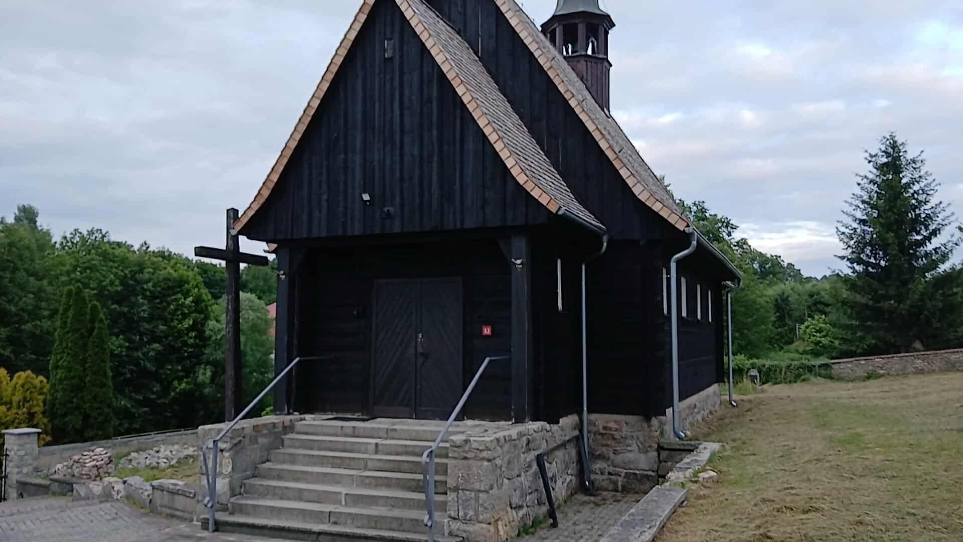 sudecki-unikat-w-kromnowie-koscioek-sw-jerzego-133980