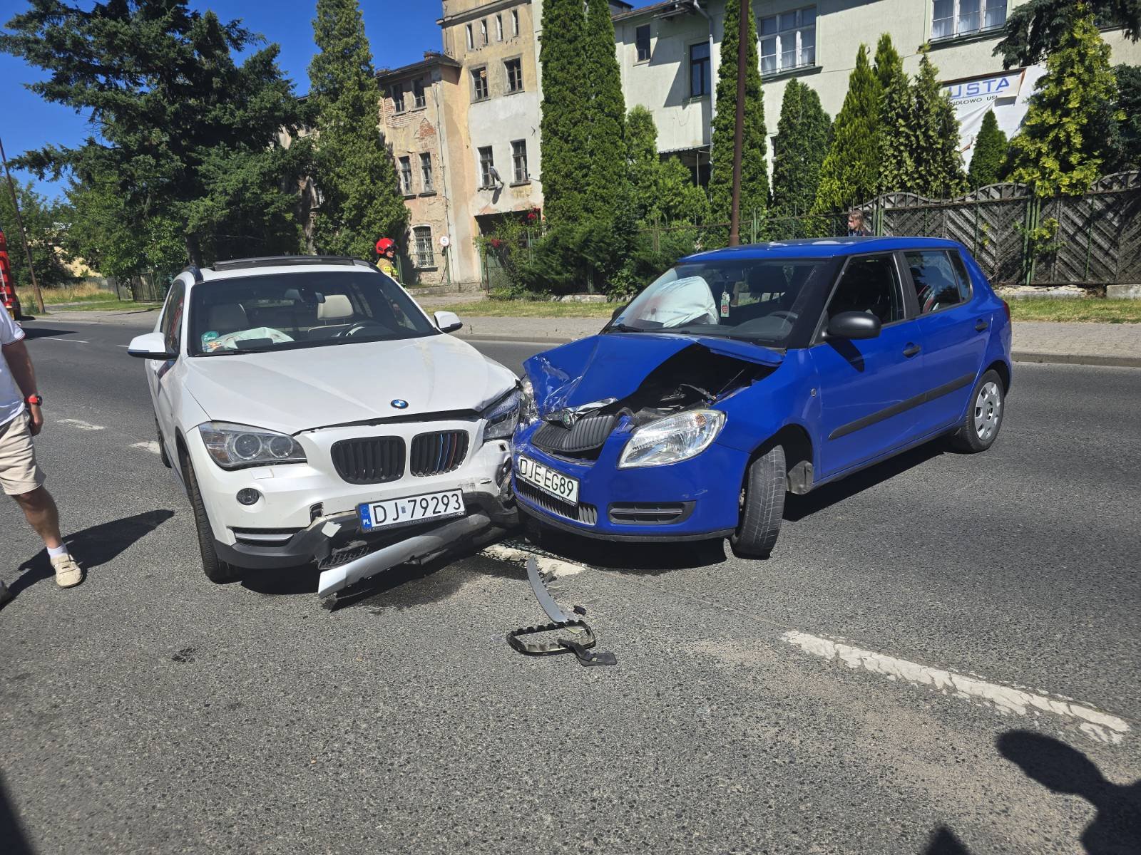 bliskie-spotkanie-bmw-i-skody-134042
