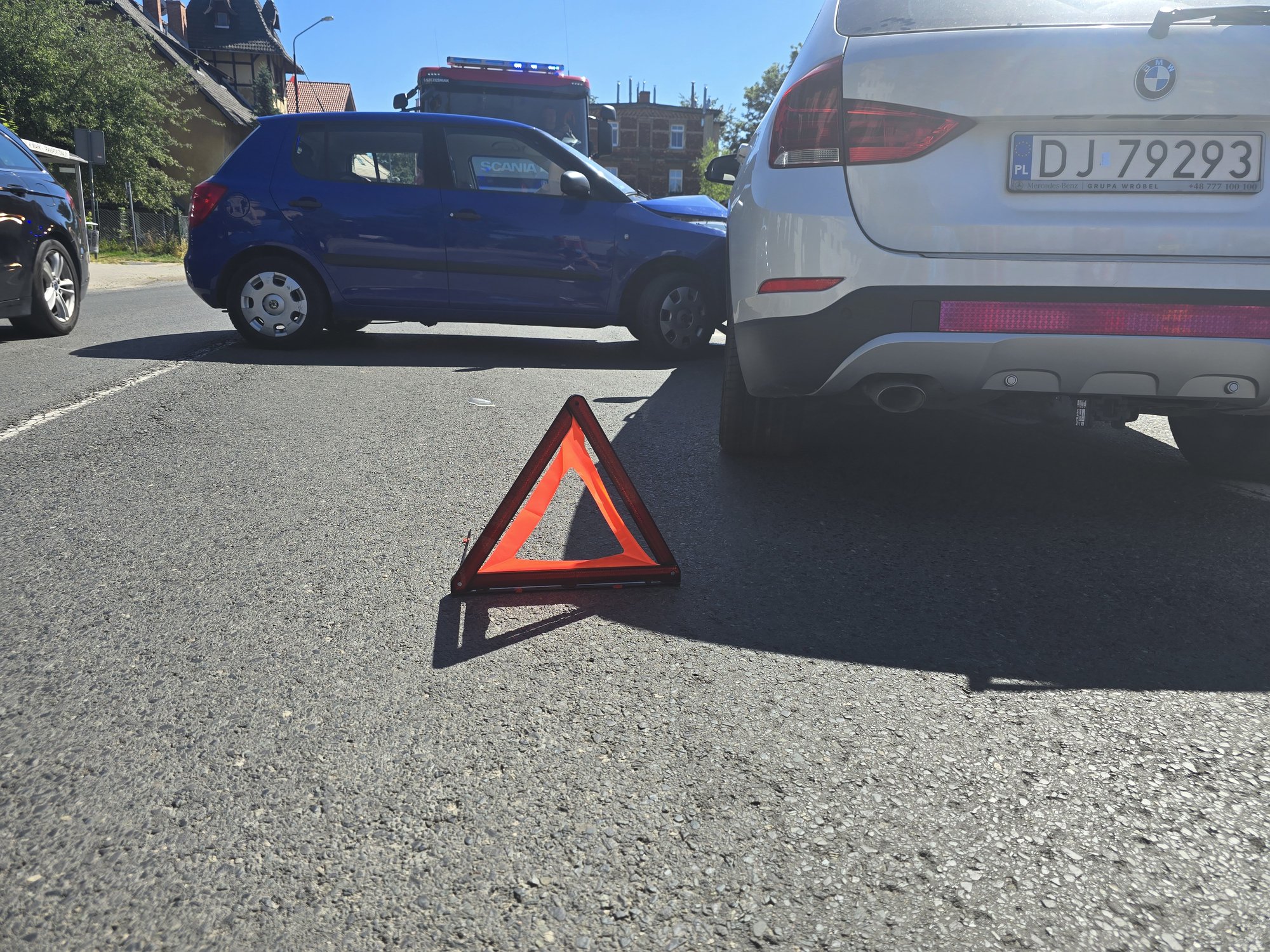 bliskie-spotkanie-bmw-i-skody-134042