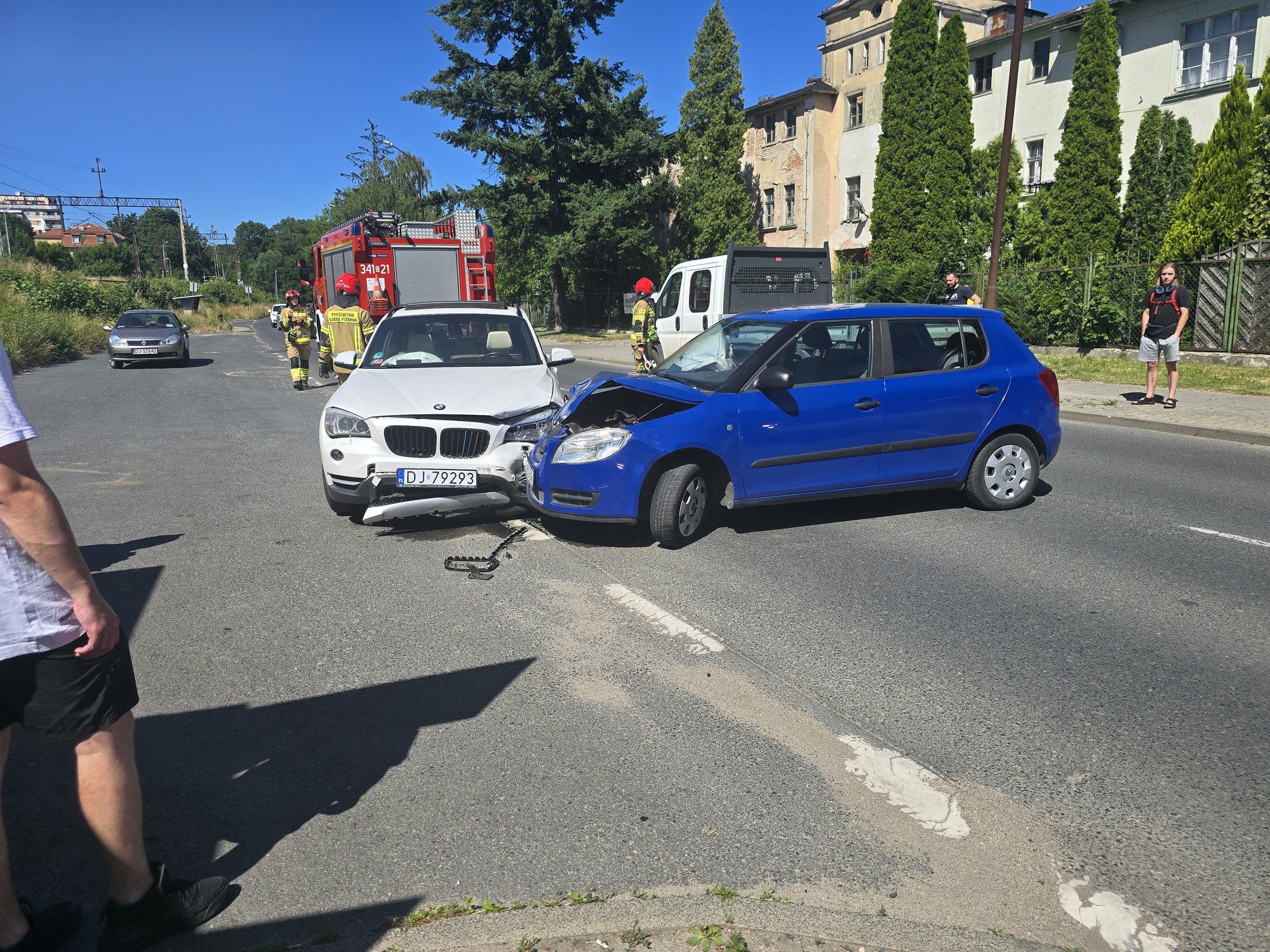 bliskie-spotkanie-bmw-i-skody-134042