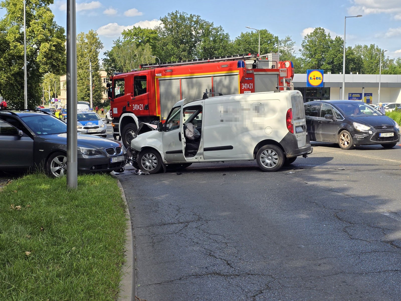 po-alkoholu-spowodowa-wypadek-na-wolnosci-134112