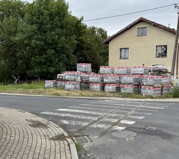 zjednoczenia-narodowego-z-nowymi-chodnikami-134304