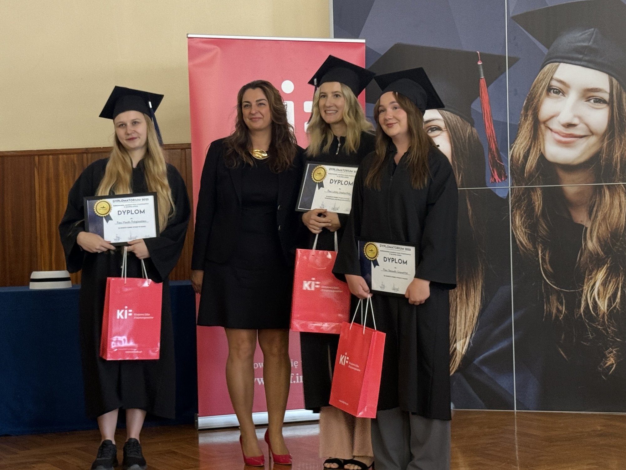 pozegnanie-studentow-pene-wzruszen-134325