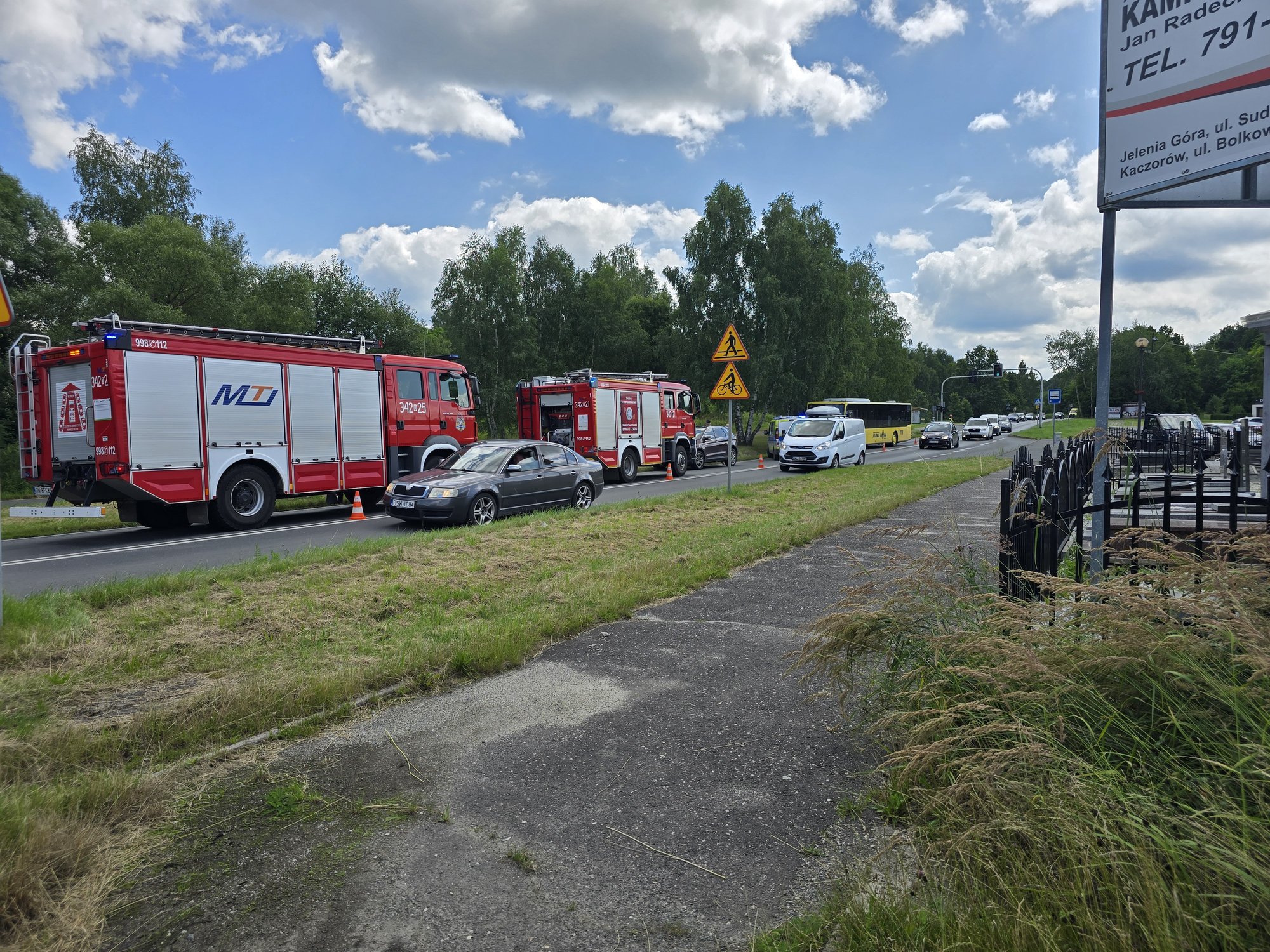 zderzenie-autobusu-z-osobowka-przy-cmentarzu-134389