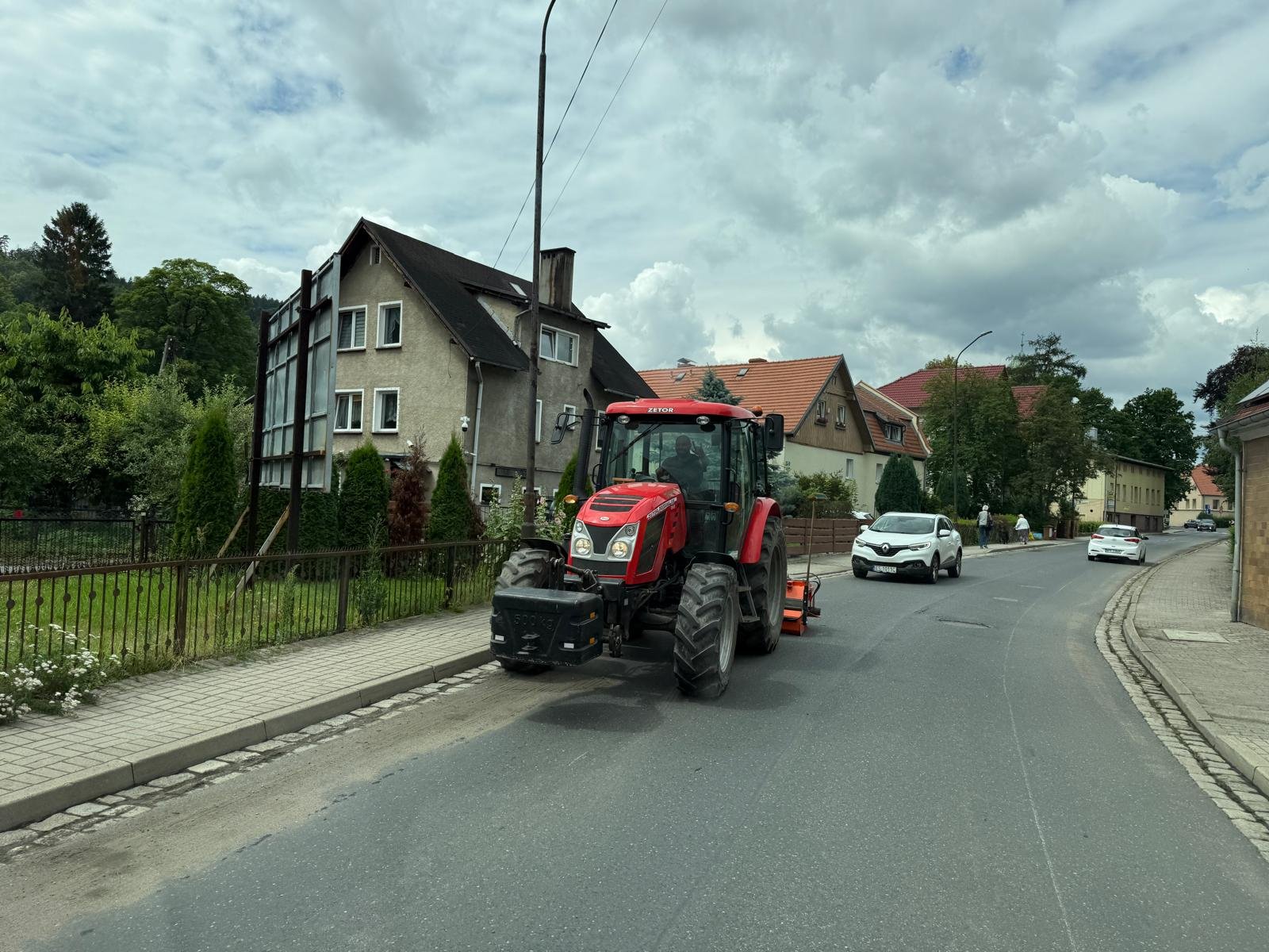 trawniki-skoszone-znaki-odsoniete-134410