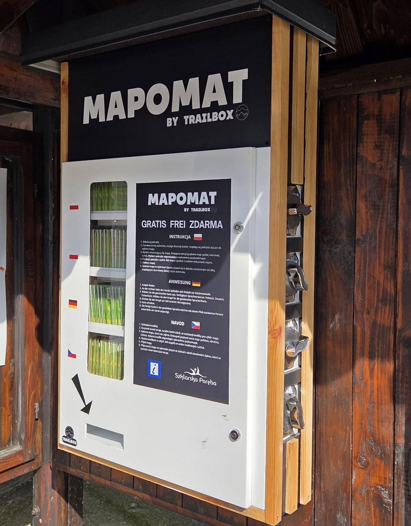 papierowa-mapa-zawsze-pod-reka-134413