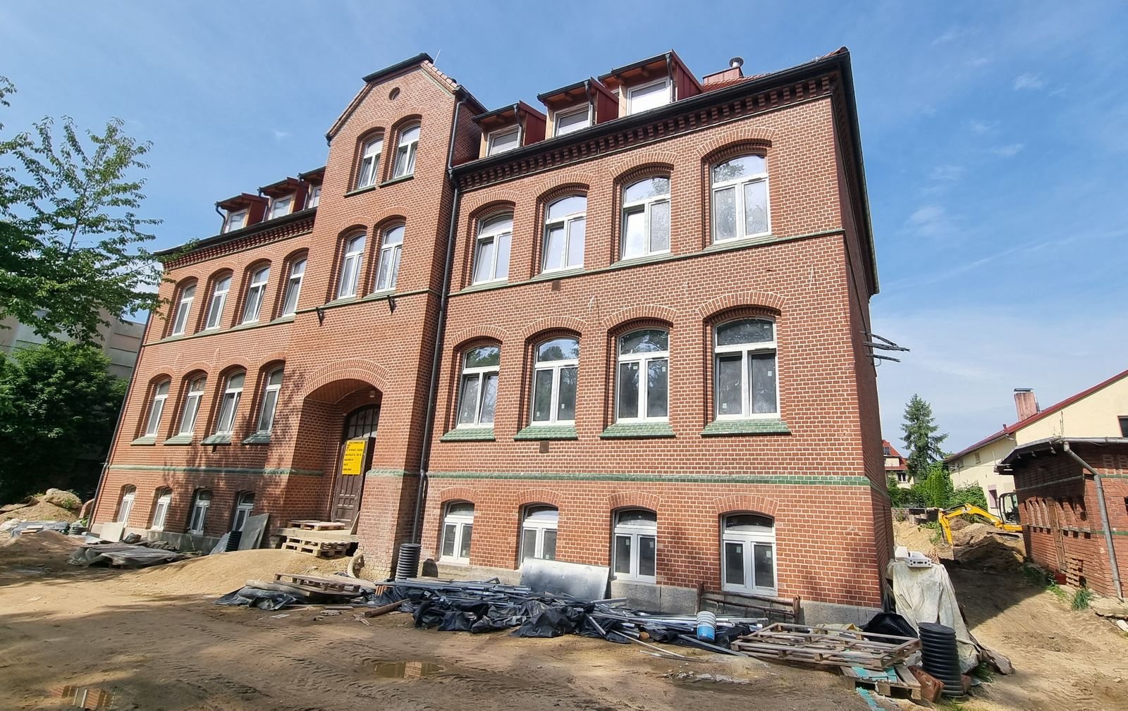 w-dawnej-szkole-beda-mieszkania-134423