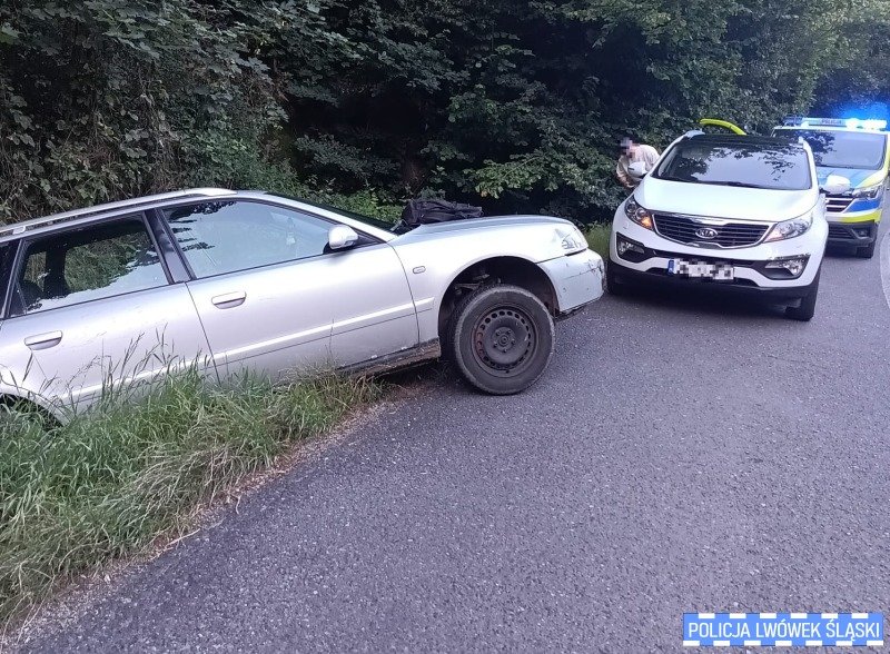 pijany-ucieka-starym-audi-134456
