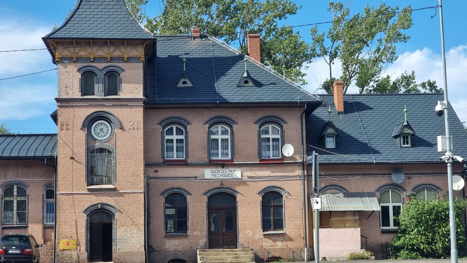 dworcowy-dach-prawie-gotowy-134541
