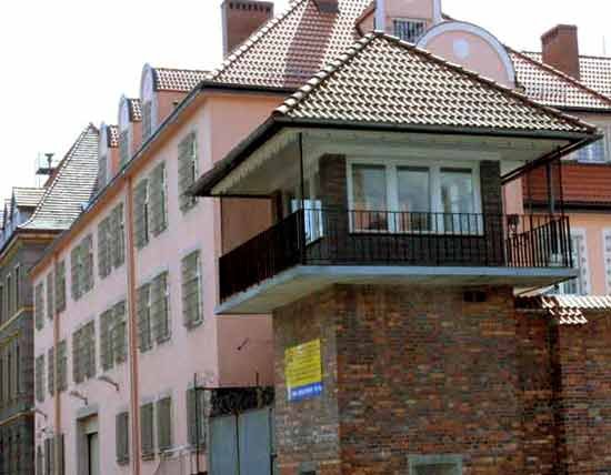 Budynek Aresztu Śledczego w Jeleniej Górze.