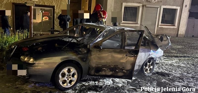 policjanci-z-kowar-zatrzymali-podejrzanego-o-celowe-podpalenie-samochodu-celem-udaremnienia-wykonania-orzeczenia-sadu-134626