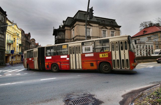 Prezydent nie zgodził się na zmniejszenie dotacji dla MZK o ok. 800 tysięcy złotych.