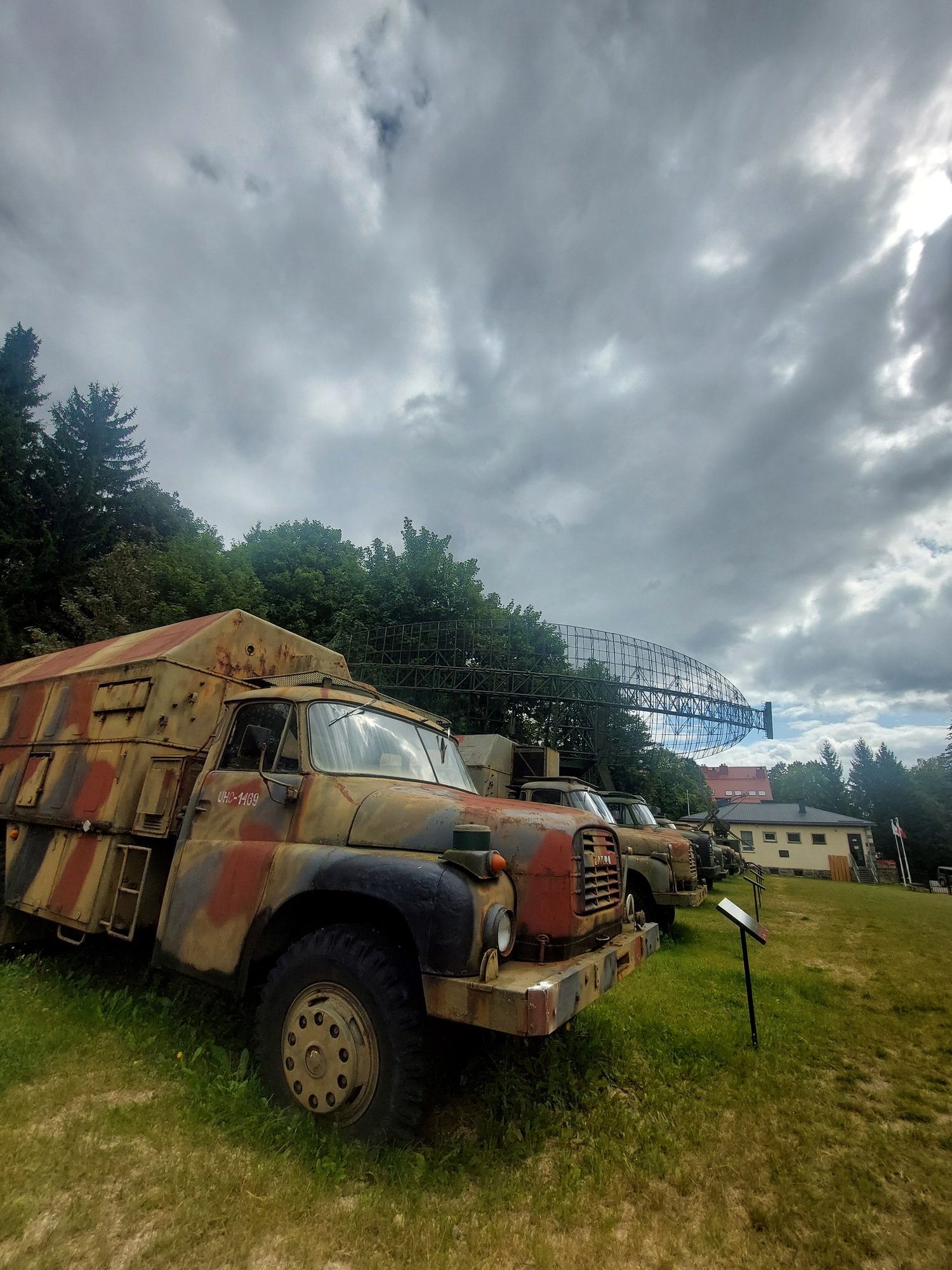 drugie-zycie-dla-militariow-dzieki-wiezniom-z-aresztu-135167