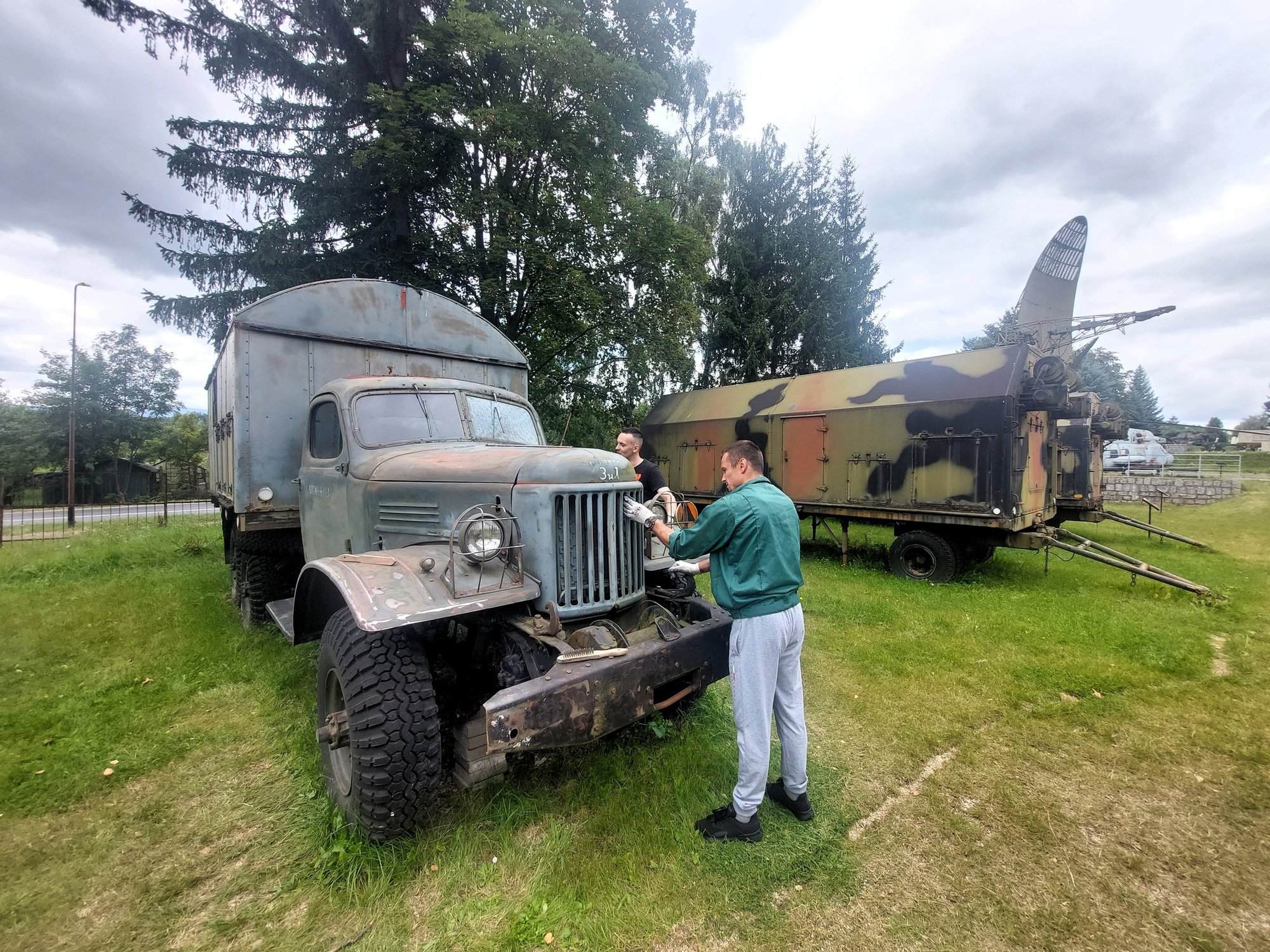 drugie-zycie-dla-militariow-dzieki-wiezniom-z-aresztu-135167