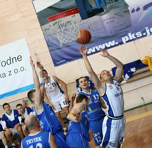 sudety-pokonay-przeciwnika-grajacego-ponizej-pasa-13519