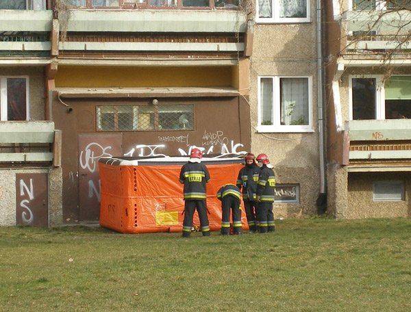 chciaa-skoczyc-z-wiezowca-sukces-negocjatorow-13526