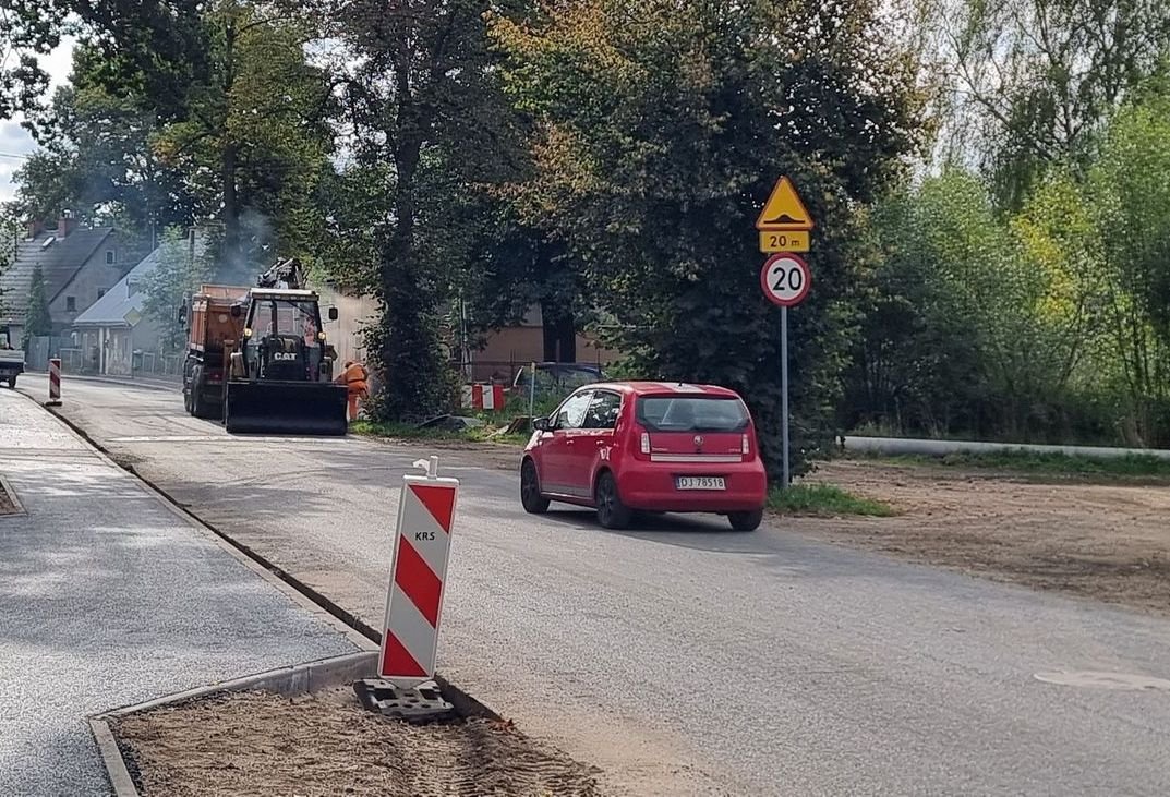 nowe-chodniki-w-budowie-135324