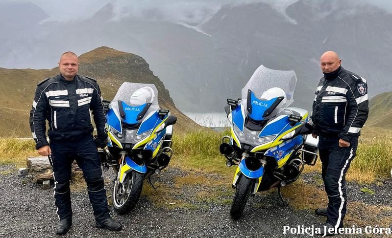 policjanci-jeleniogorskiej-drogowki-doskonalili-swoje-umiejetnosci-w-miedzynarodowym-szkoleniu-motocyklowym-w-austrii-135434