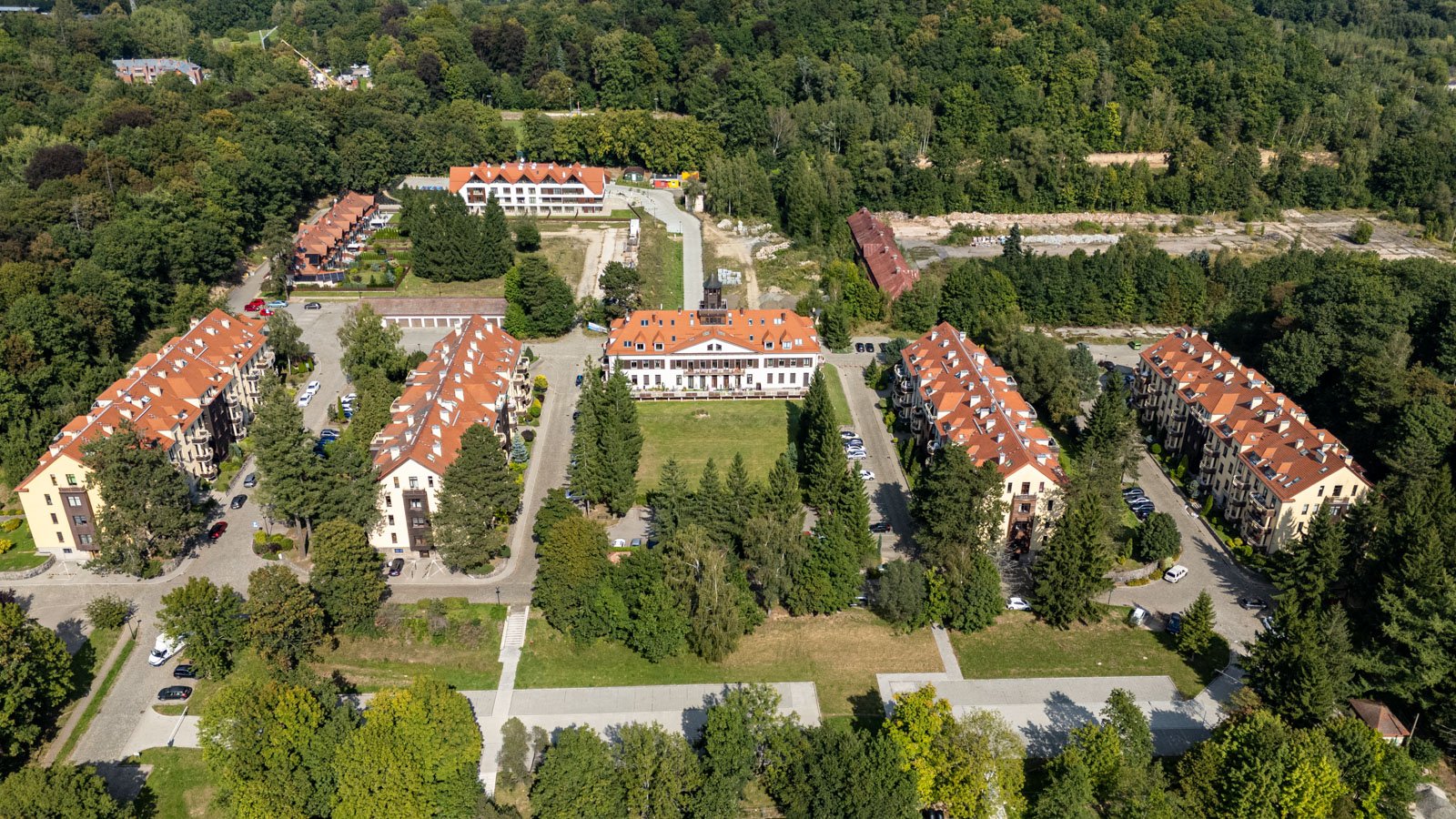 osiedle-sudecka-97-nowa-zielen-i-mieszkania-135640