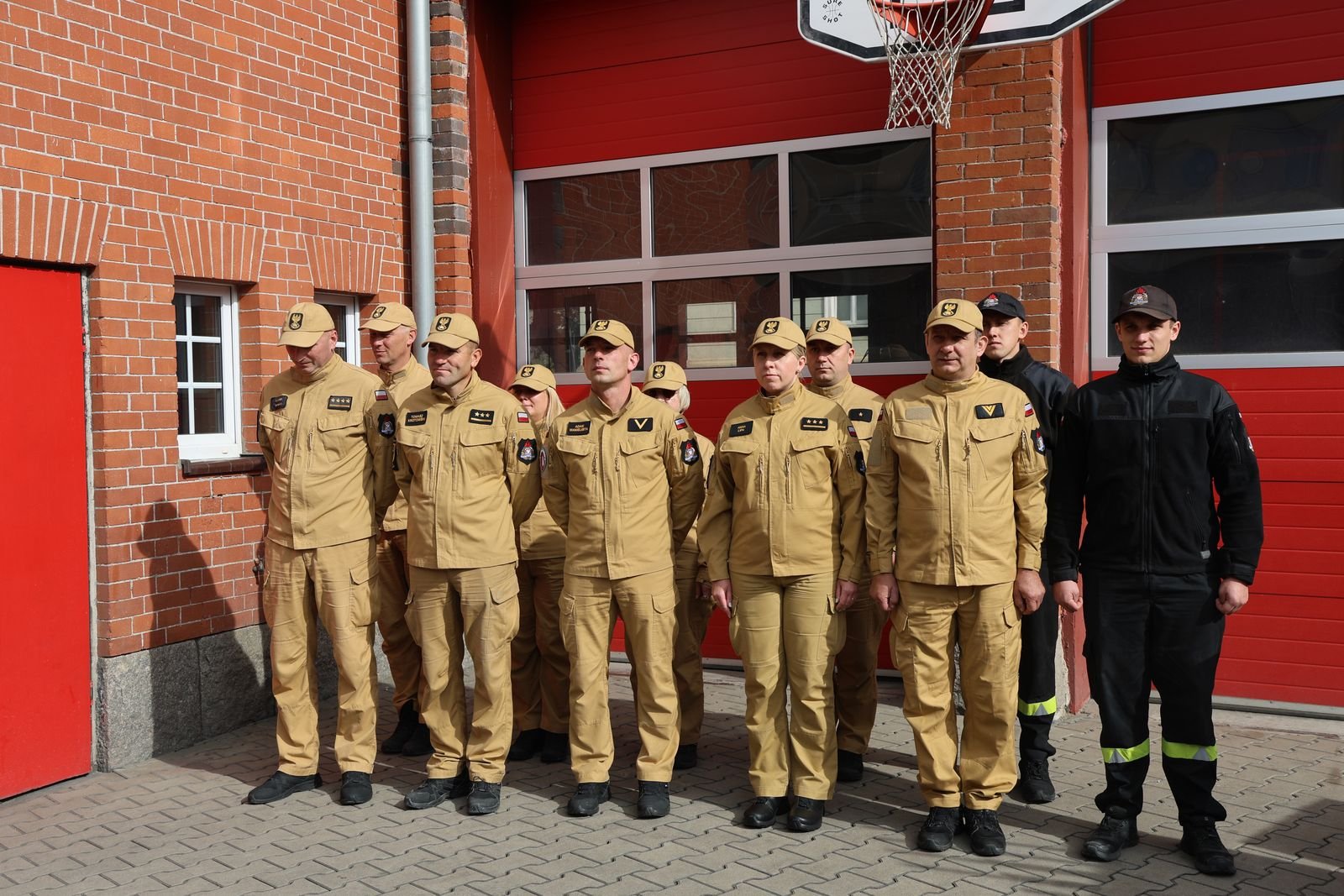 pck-wspiera-jeleniogorskich-strazakow-135747