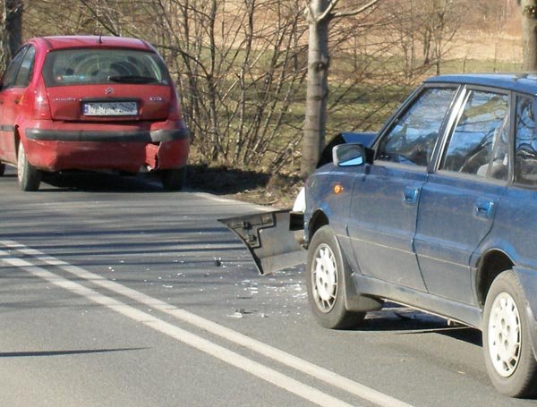 brawura-przyczyna-kraksy-w-sobieszowie-13622