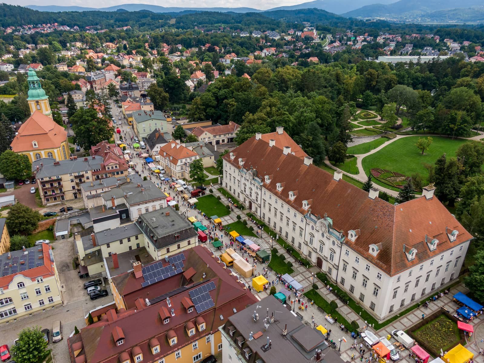 Całkowity zakaz sprzedaży alkoholu. Na razie pomysł obejmuje tylko obiekty uzdrowiskowe.