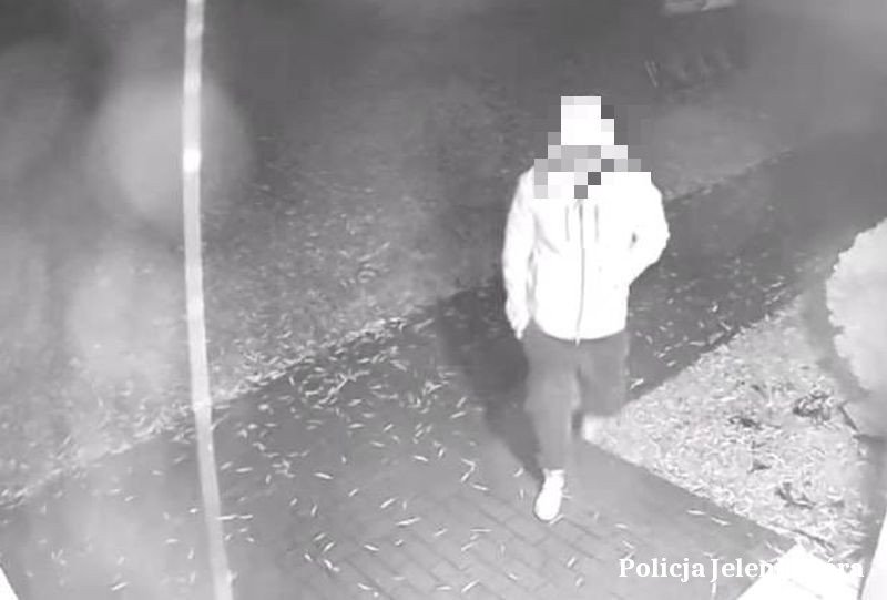 zemsta-zakonczona-zarzutem-policjanci-zatrzymali-mezczyzne-podejrzanego-o-zniszczenie-kamer-monitoringu-136525